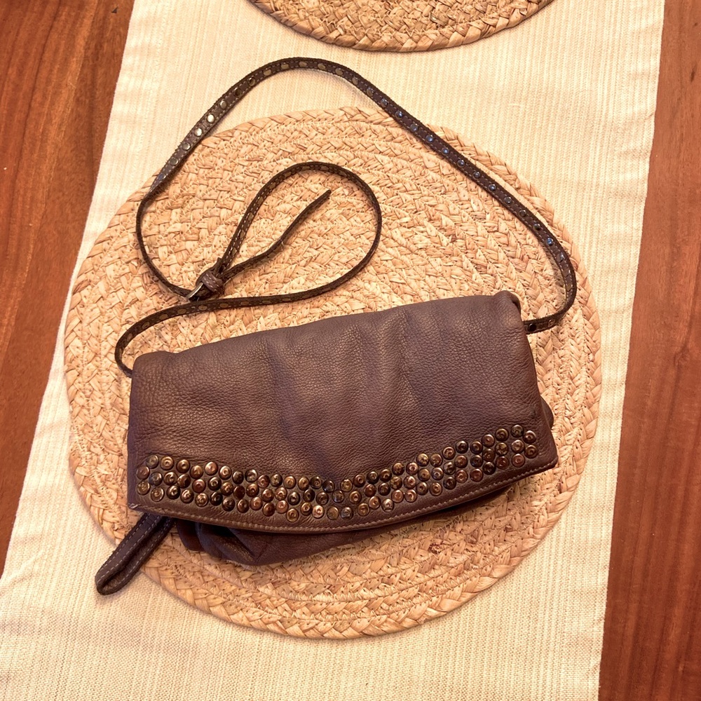 DMR Touch Crossbody